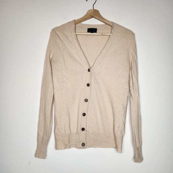 J CREW Womens Cardigan Sweater Beige V Neck Buttons Wool Cashmere - Picture 1 of 10